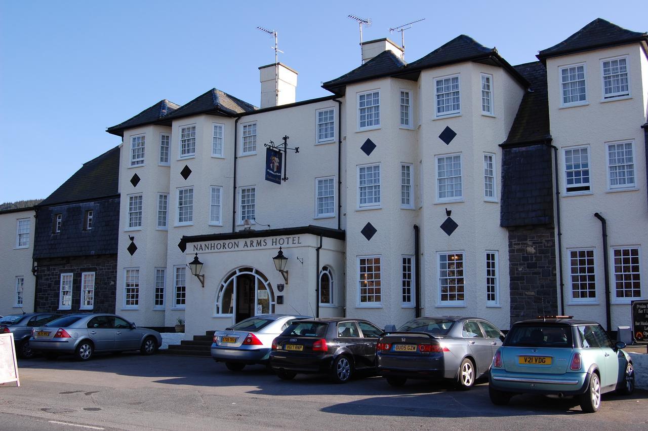 Gwesty Nanhoron Arms Hotel Nefyn Exterior photo